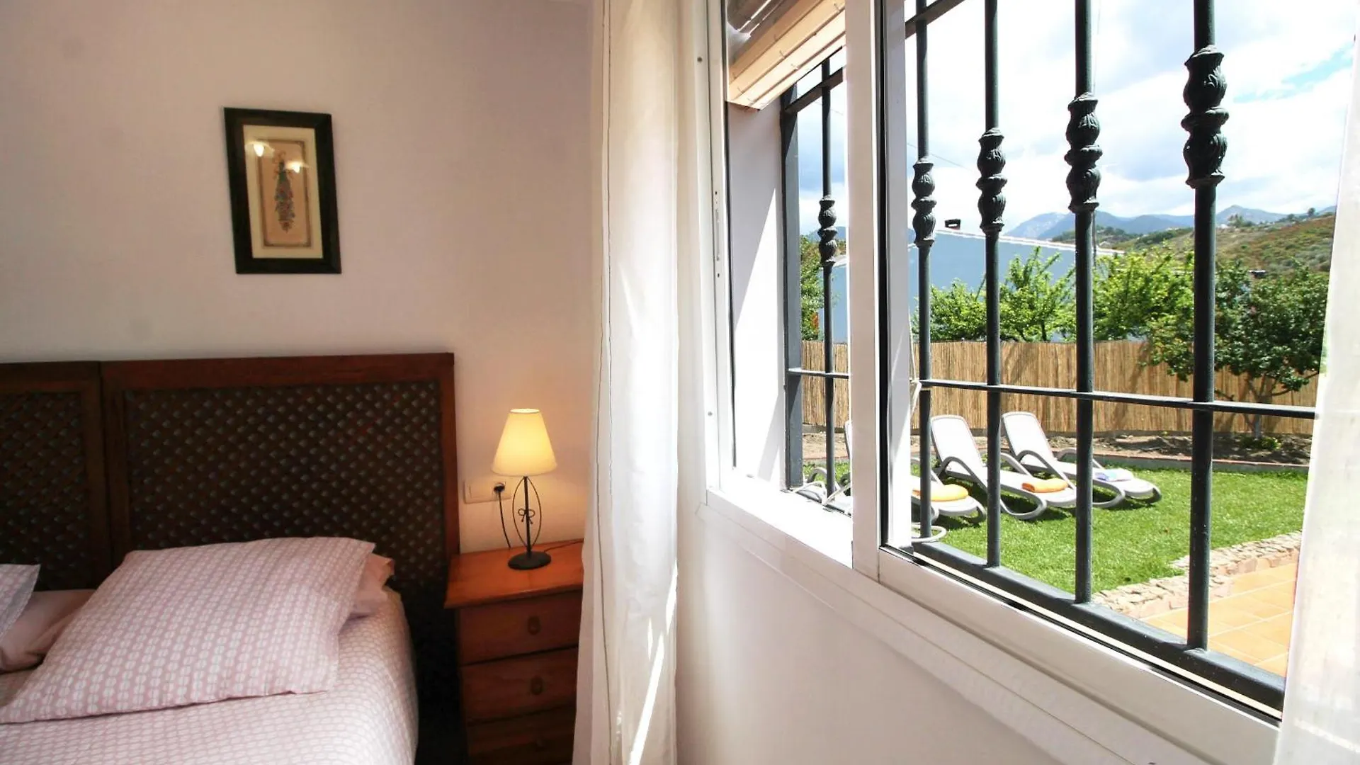 Villa Cortijo De La Musica Spainsunrentals Frigiliana Spain