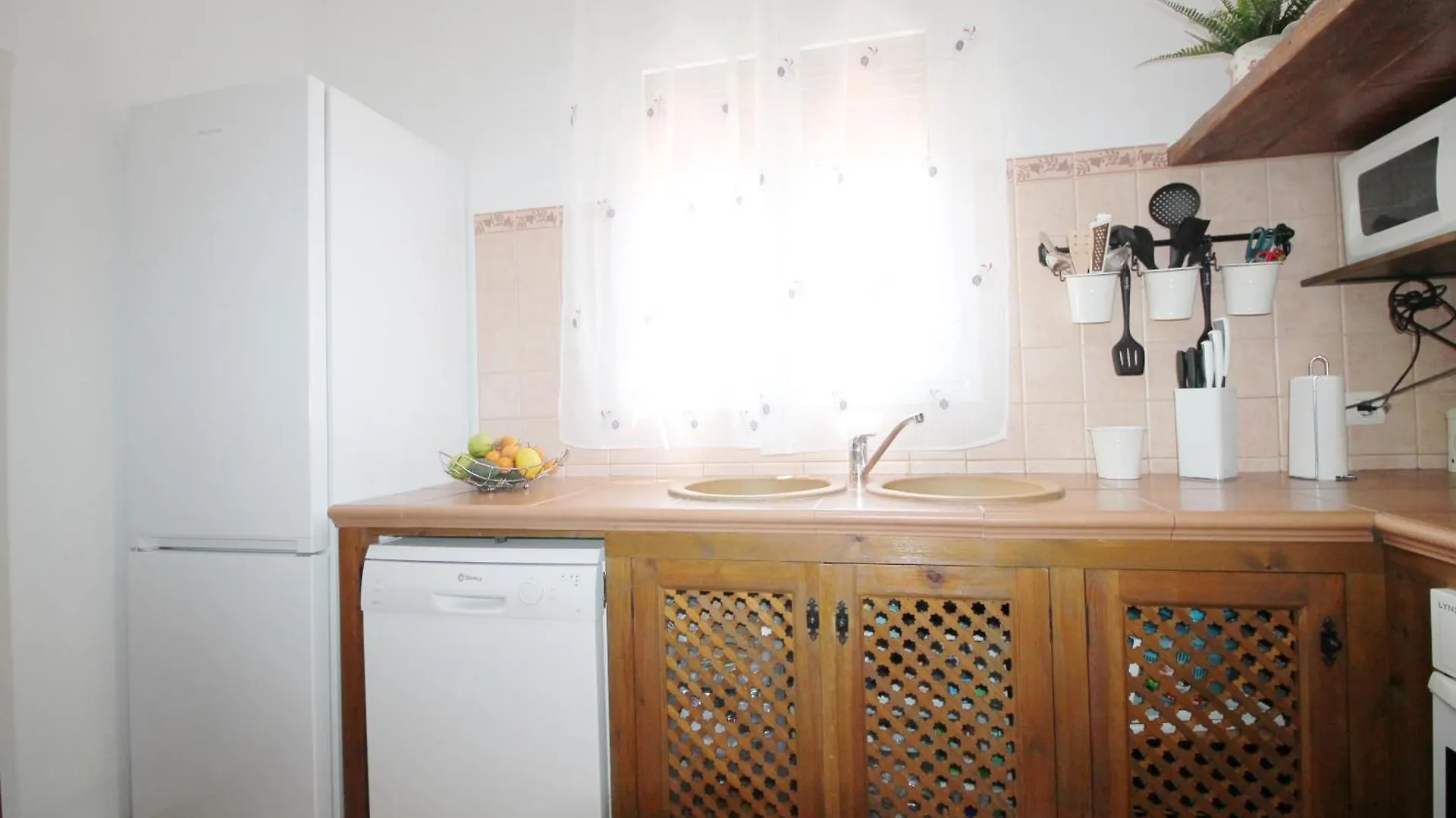 Cortijo De La Musica Spainsunrentals Frigiliana