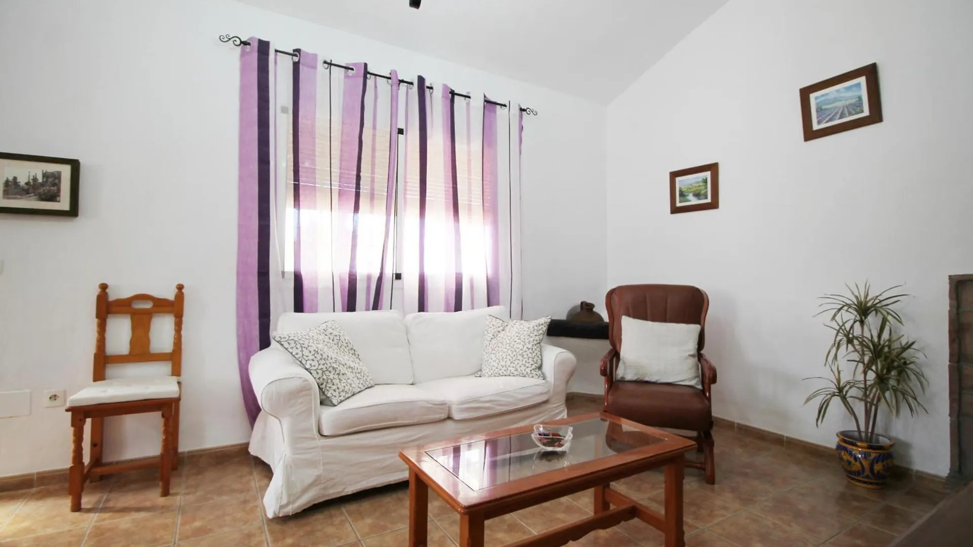 Cortijo De La Musica Spainsunrentals Frigiliana
